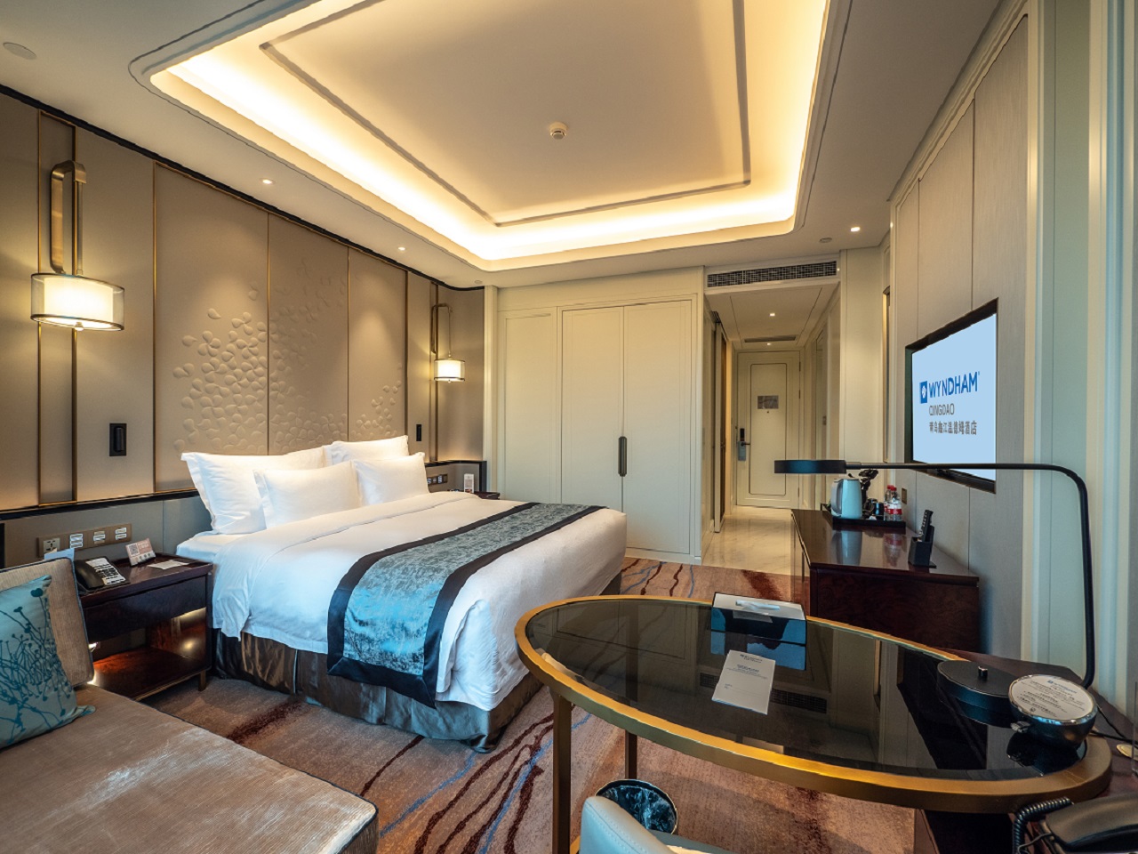 豪华园景大床房