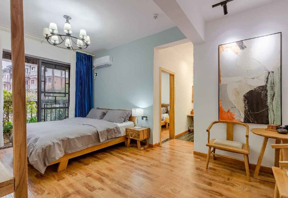 Pine Serenity Two-Bedroom Garden Balcony Family Suite