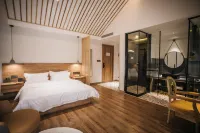 MOSOO Arts Hotel