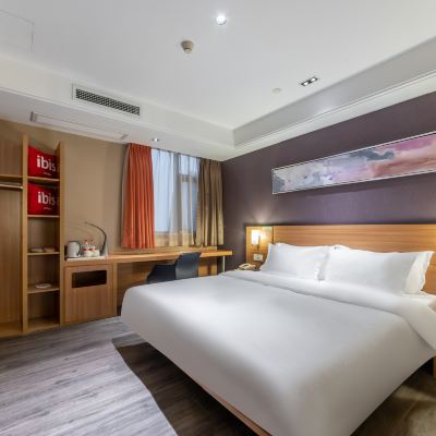 大床房 宜必思飯店（揚州文昌閣東關街店）優惠