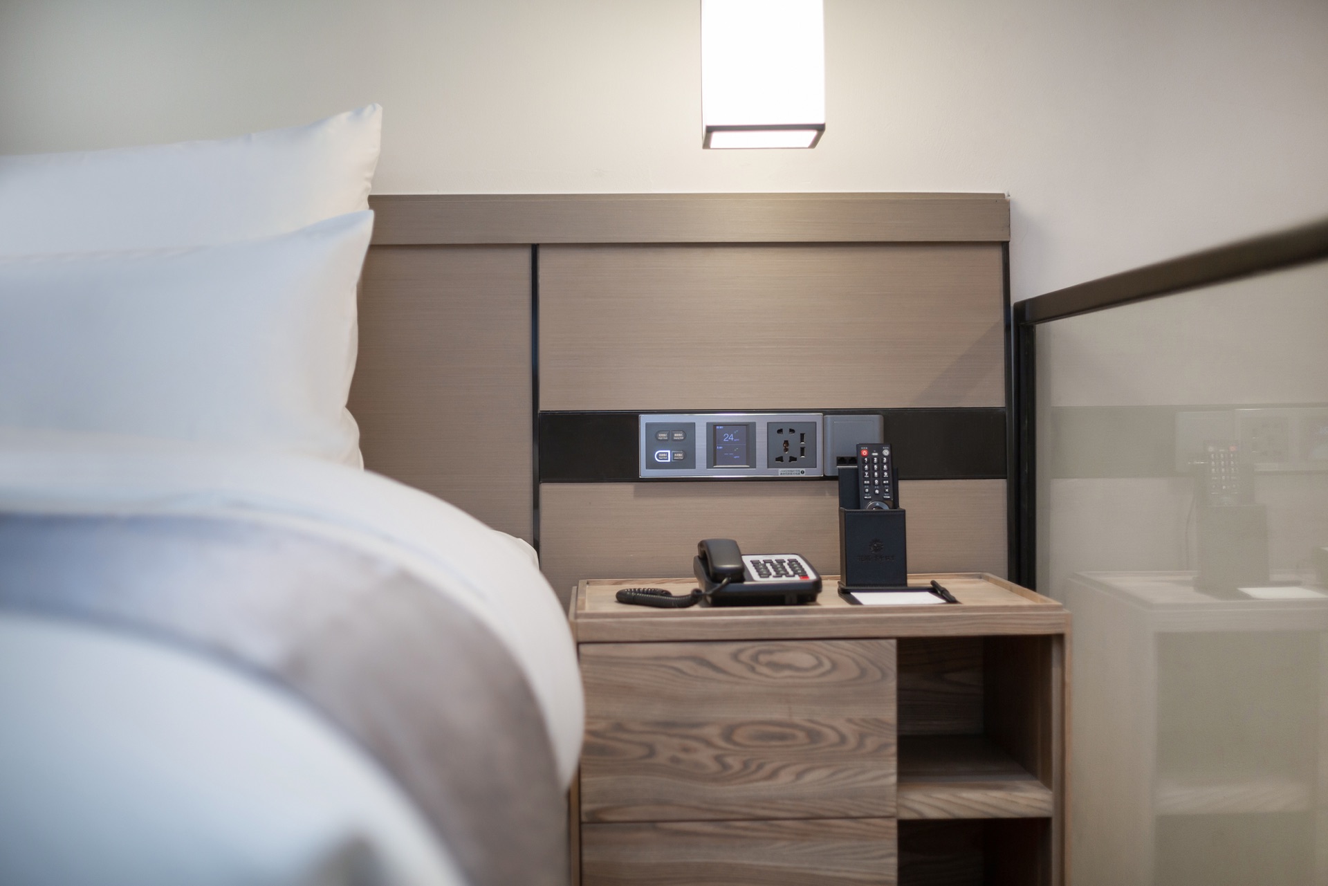 小约翰-LOFT观山景大床套房（高端洗护+智能客控）