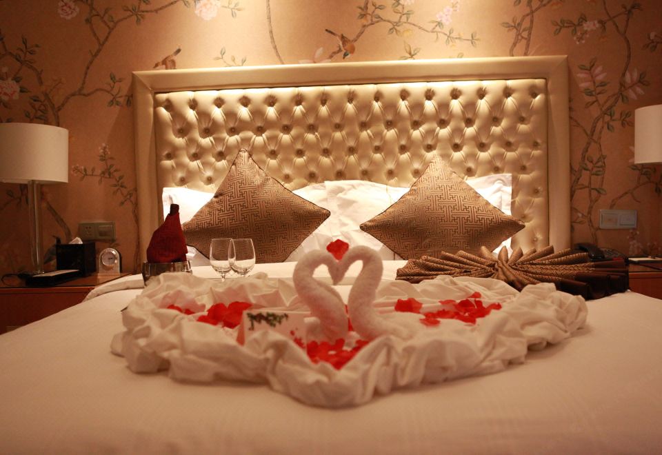 行政主题情侣房