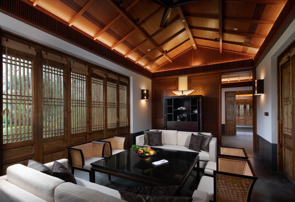 安麓閣三臥泡池合院