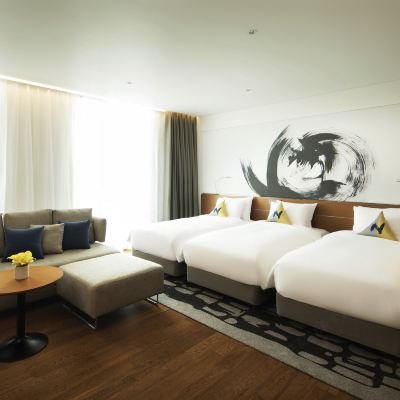 Residence Deluxe Room with 3 single beds