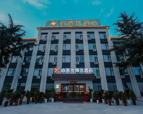 Shankee Collection Hotel (Ruyang Ziluo New Area) فنادق في رويانغ