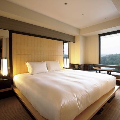 豪華特大床房（禁菸） 金澤香林坊科科高級飯店優惠