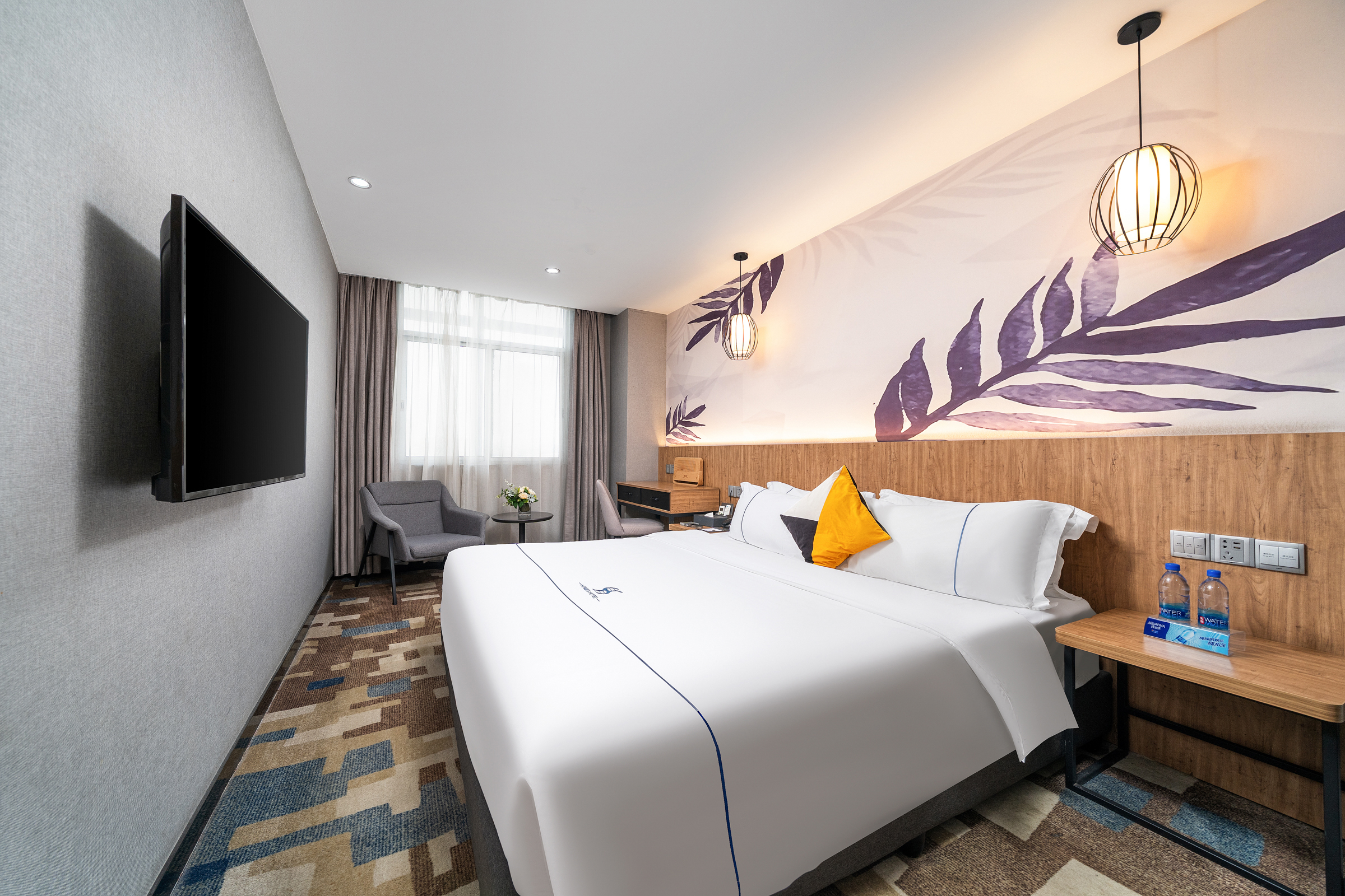 精英商務大床房『高清電視+獨立辦公桌』