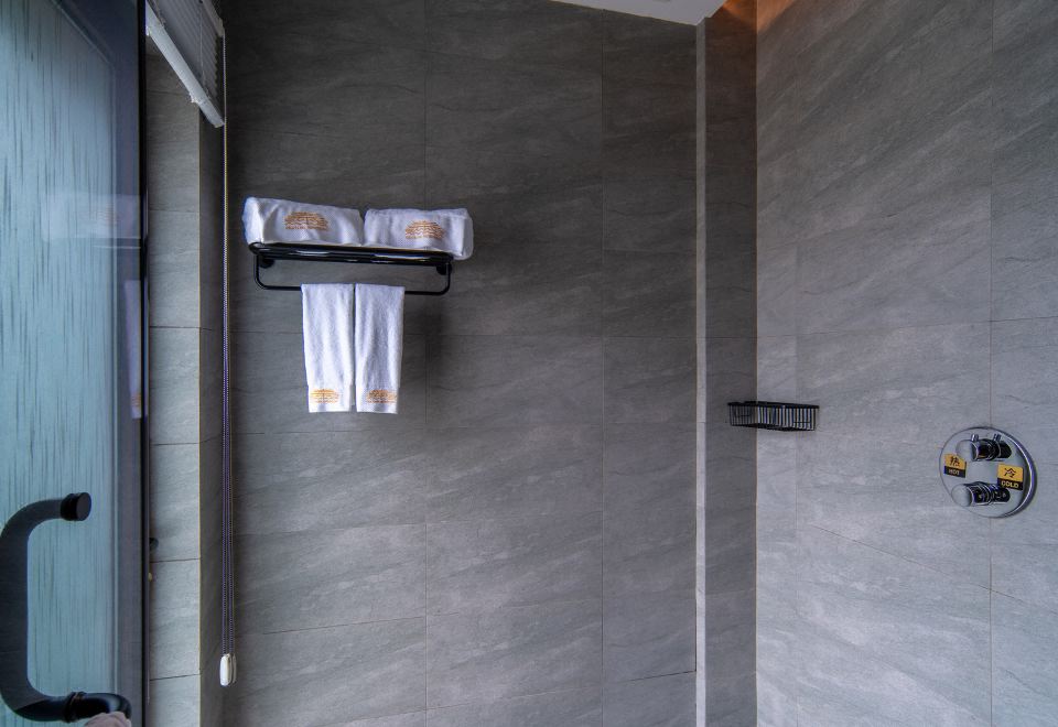 印象·水仙大床房（私人泡池+美景）