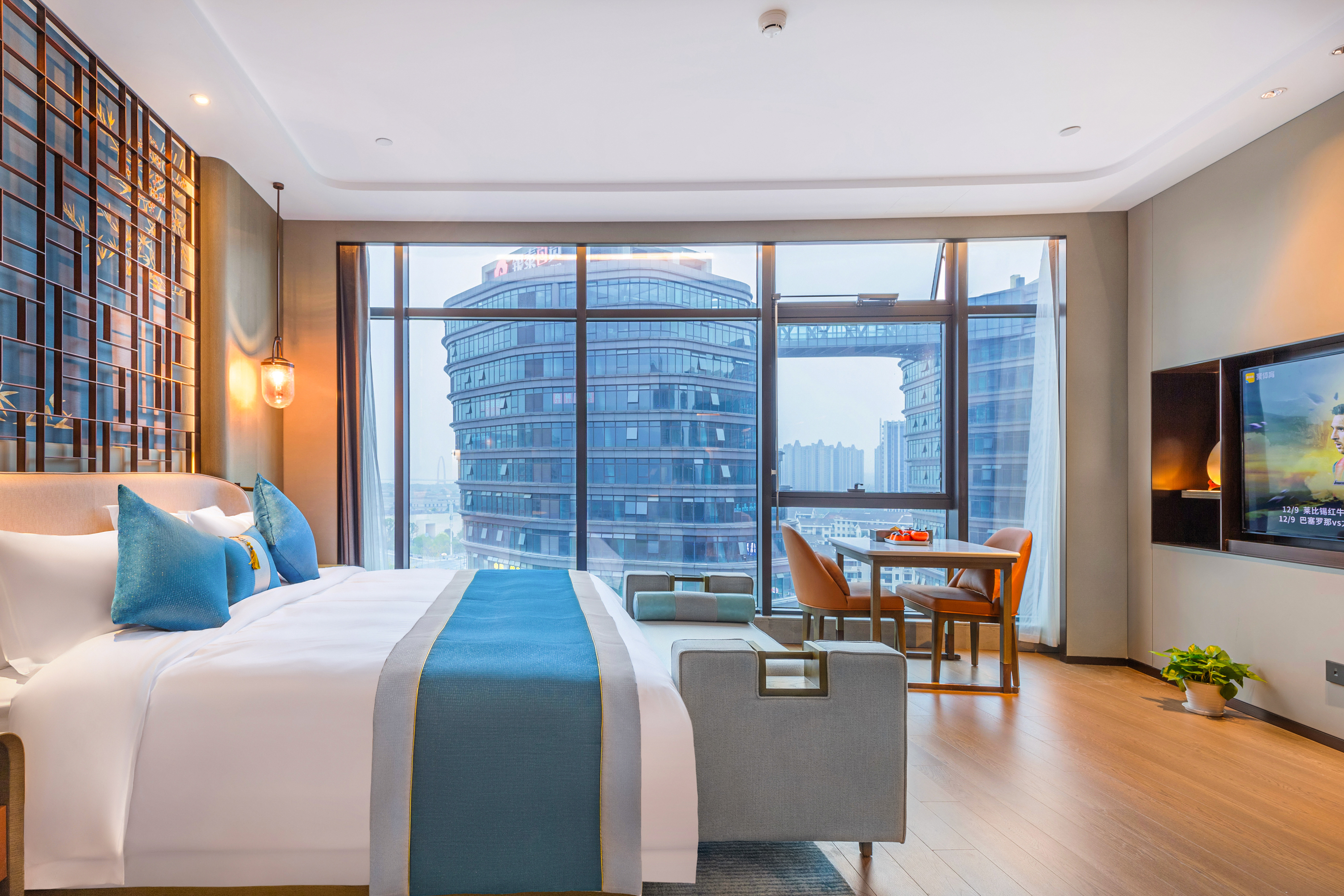 雅致大床安睡房（小度客控+智能恒温马桶）