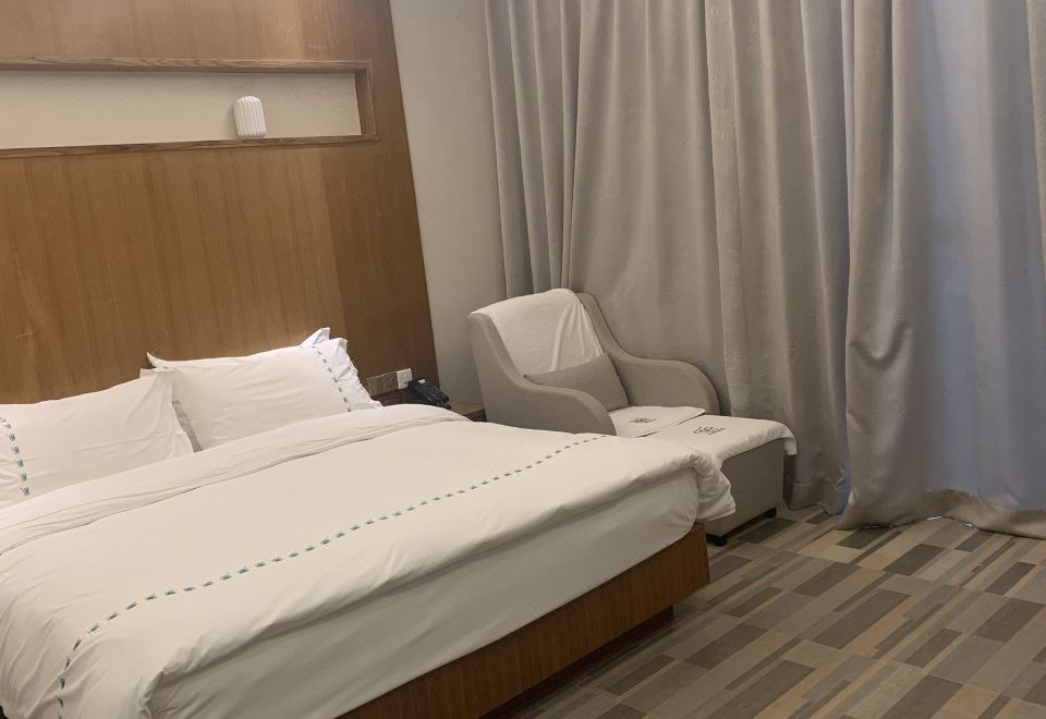 泉栈9号楼3房1厅