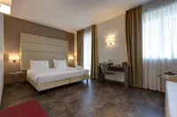 كليما هوتل ميلانو فيري