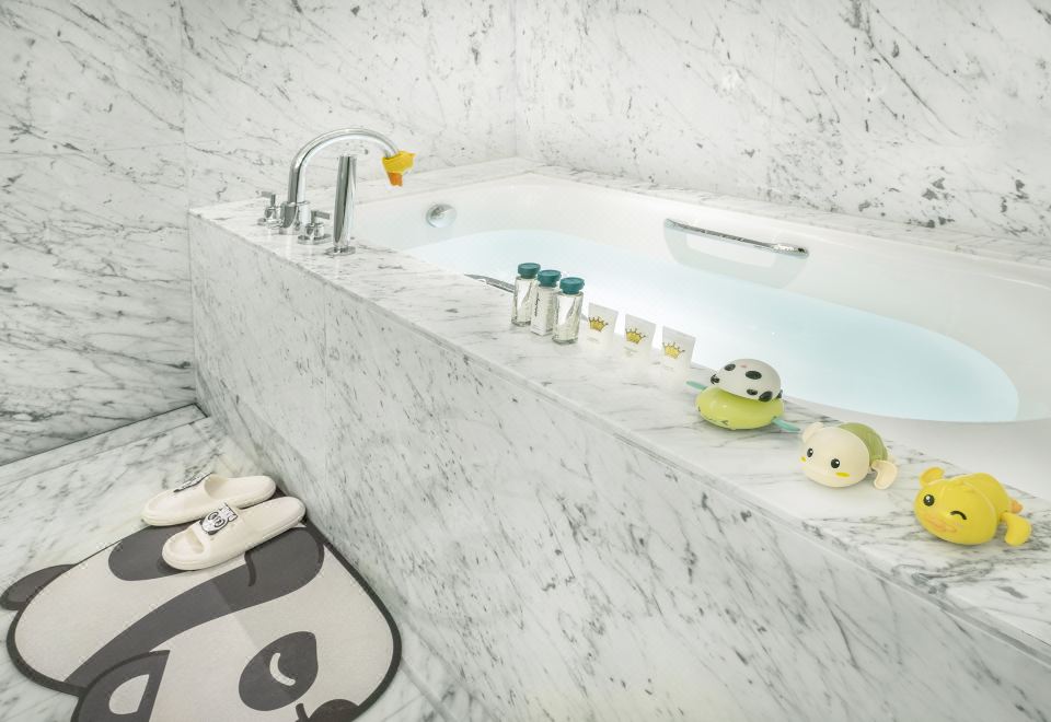 大熊猫主题亲子套房