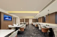 ATOUR Hotel, Qinglong West Road, Ningguo Fortune Center