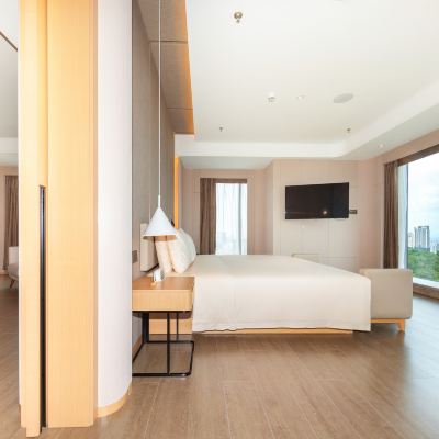 尊享山景享浴套房 珠海拱北口岸情侶路亞朵S網易嚴選酒店優惠