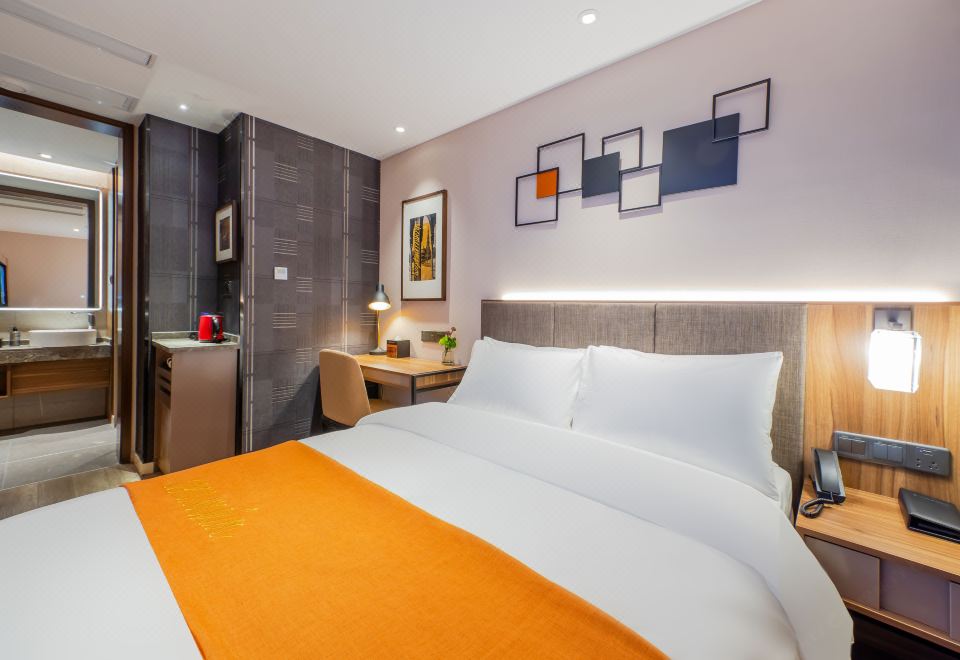 Double Bed Room A (Smart Projection + Photo-taking)