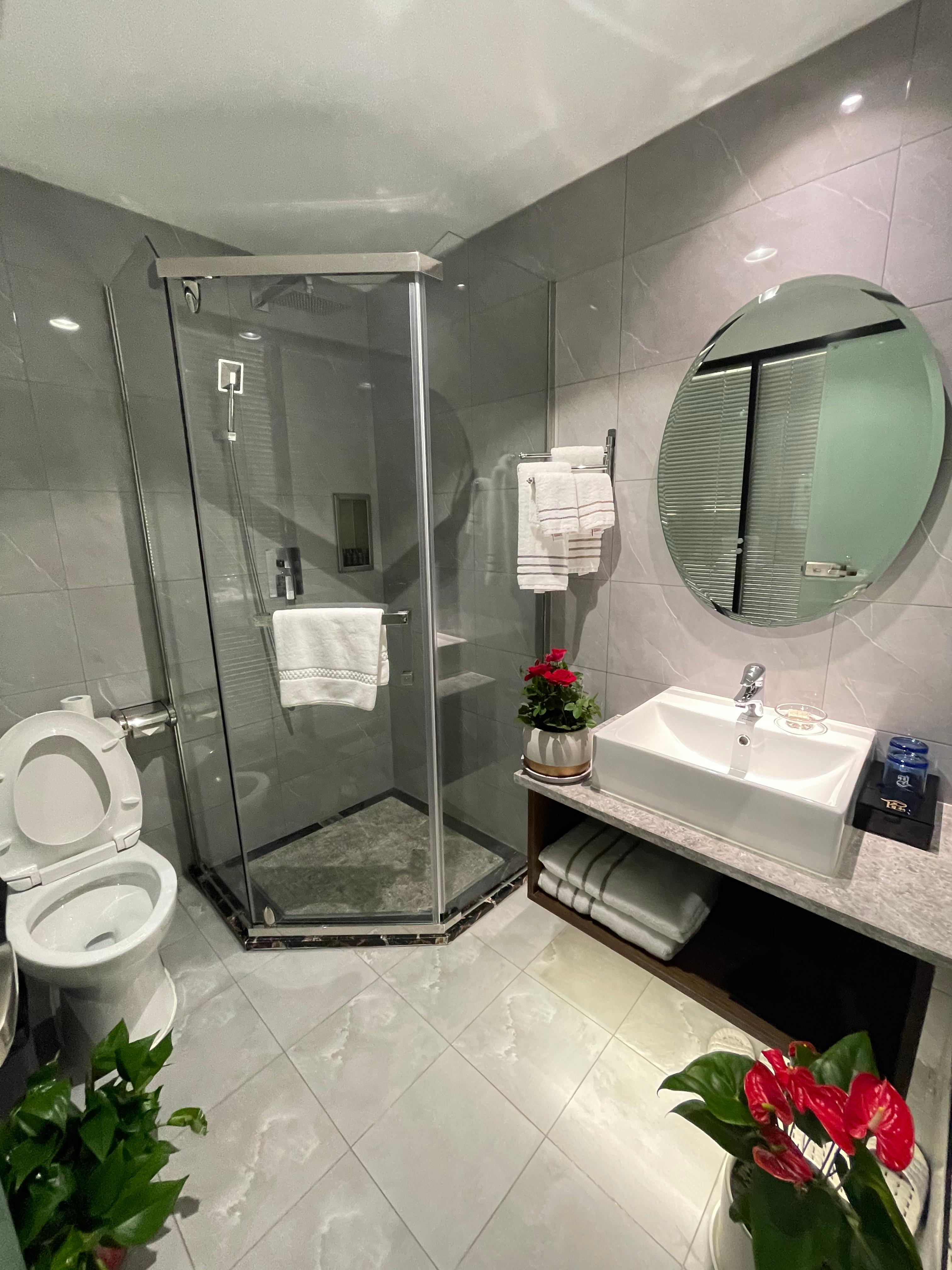 蠡园（落地窗全景房+中央空调+全棉高品质棉织品）