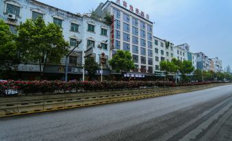 Zhizun Yihao Hotel
