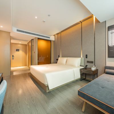 高級大床房 廣州珠江新城五羊邨地鐵站亞朵飯店優惠