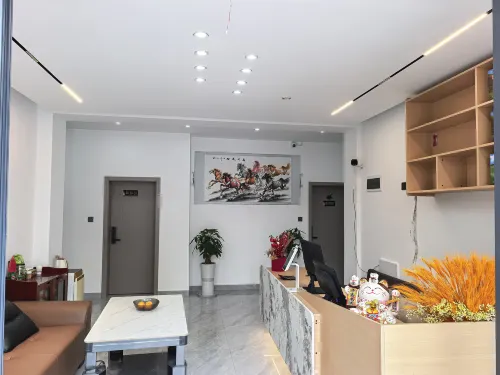 Yicui Homestay (Wumeng Grass Plain)