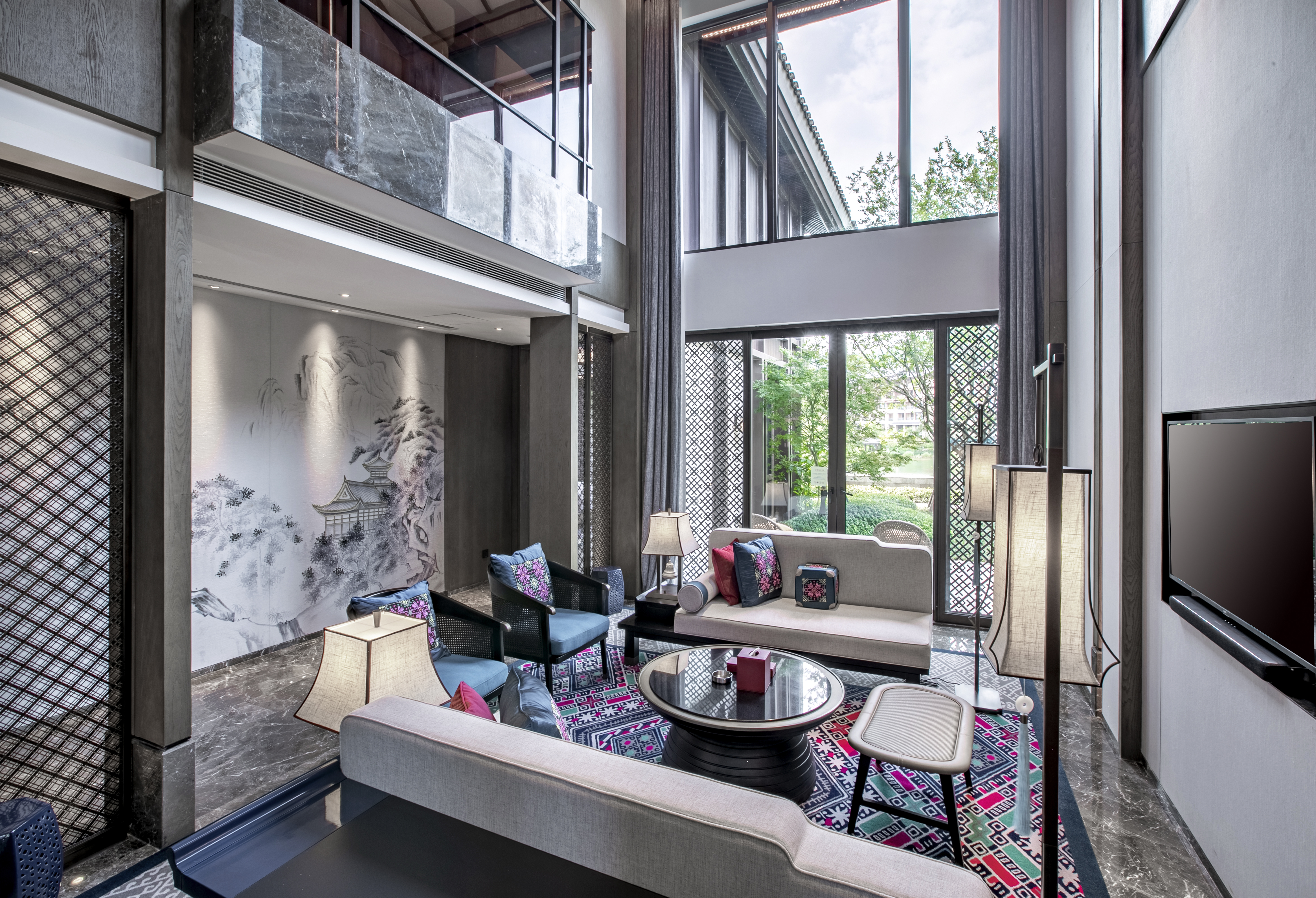 全景露台复式庭院双卧别墅