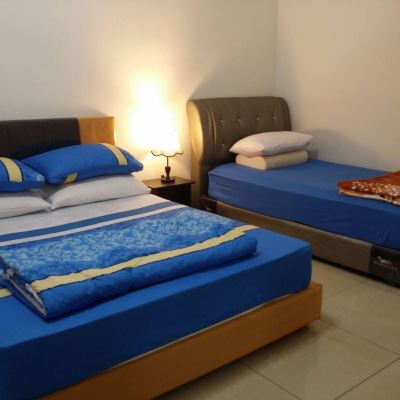 Apartmen Deluxe Tiga Bilik Tidur Kupon NY Cyber Apartment