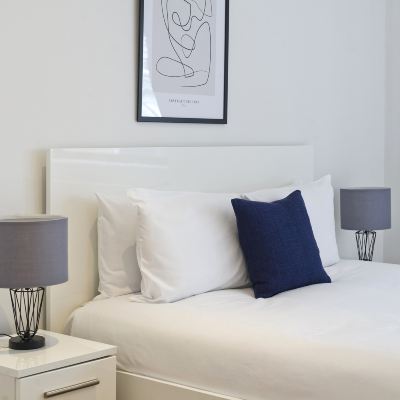 One Bedroom Apartment Lower Ground Floor Red Lion Court by City2Stay Promo Code