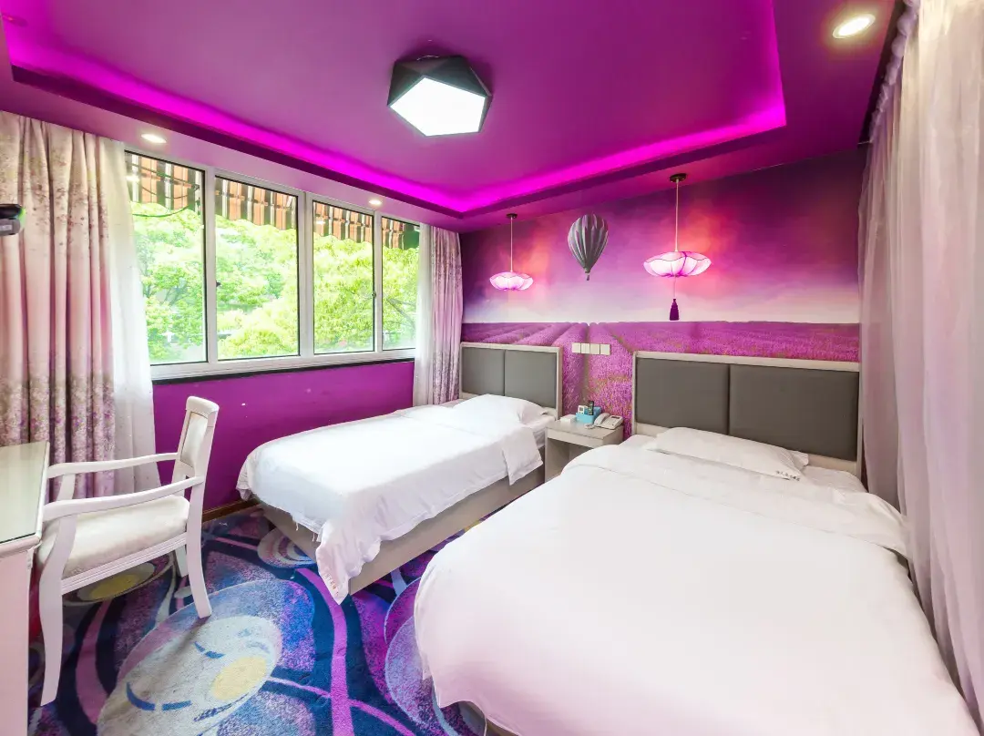 Yuexia Hetang Hotel - 저우산 시