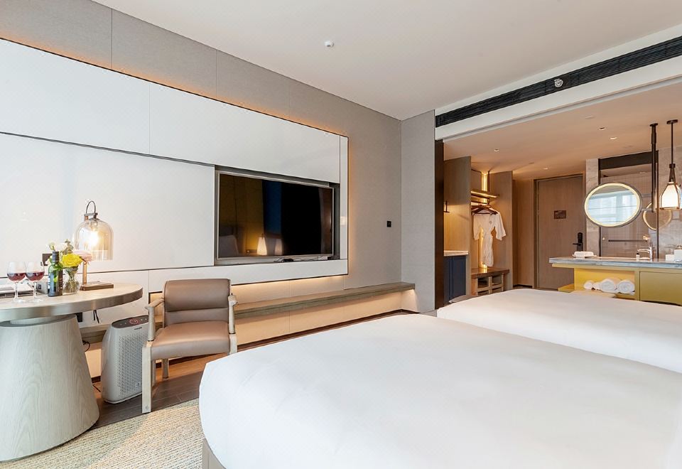 商务城景双床房（观鹭岛城际风光）