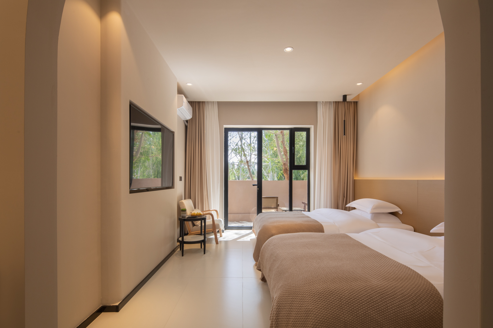 雲呈.輕奢雙床房（獨立陽台+冰箱+乾濕分離）