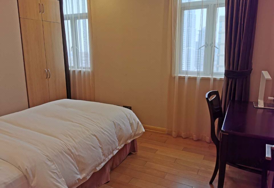 豪華二室套房（洗烘一體機+衞洗麗+浴缸）