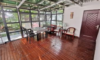 Lushan Songfeng Mountain House Homestay