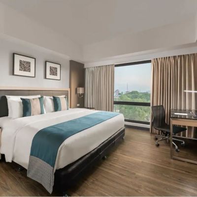 Deluxe Room Seda Capitol Central Promo Code