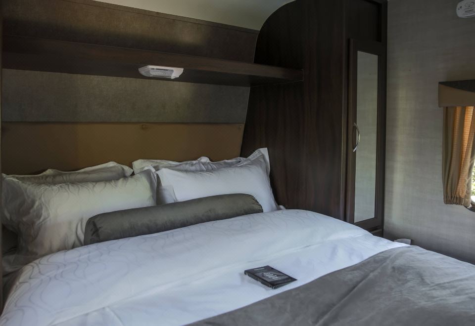 Delight American-Style Leisure Rv Courtyard