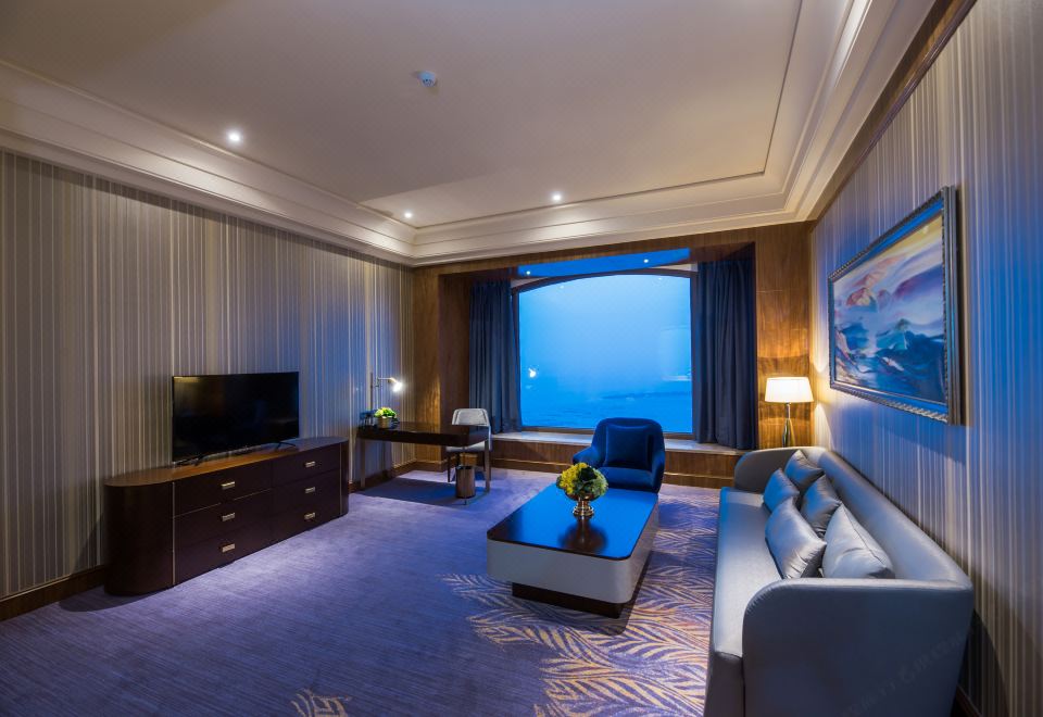 Chateau Star River QingdaoDeluxe Sea-view Suite