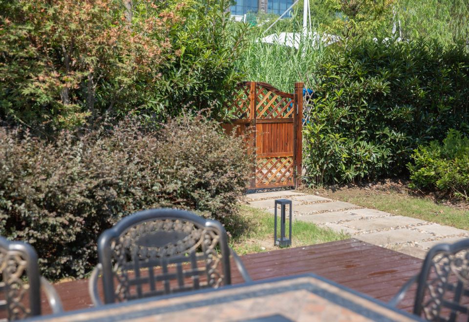 Delight American-Style Leisure Rv Courtyard