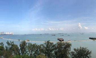 Gurney Drive Seaview Ensuite Penang