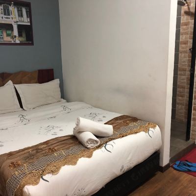 標準雙人床房（無窗） 皮精品飯店優惠