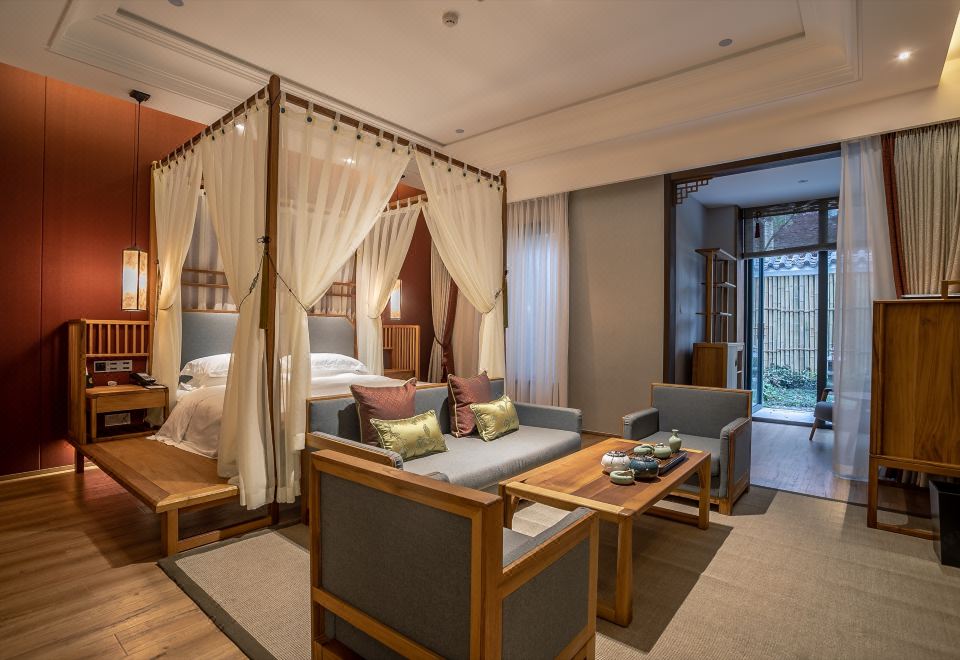 庭院套房（宝格丽洗护+独立浴缸）