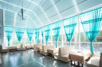 James Joyce Coffetel Hotel (Tangshan Laoting Jingtang Port Longze International)