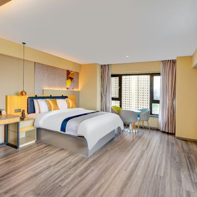 高級大床房 如家商旅飯店（哈爾濱哈西萬達廣場高鐵站店）優惠