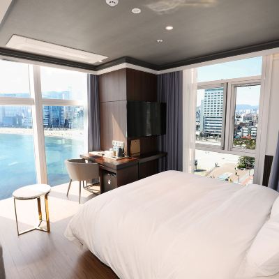 Golden Suite with Ocean View