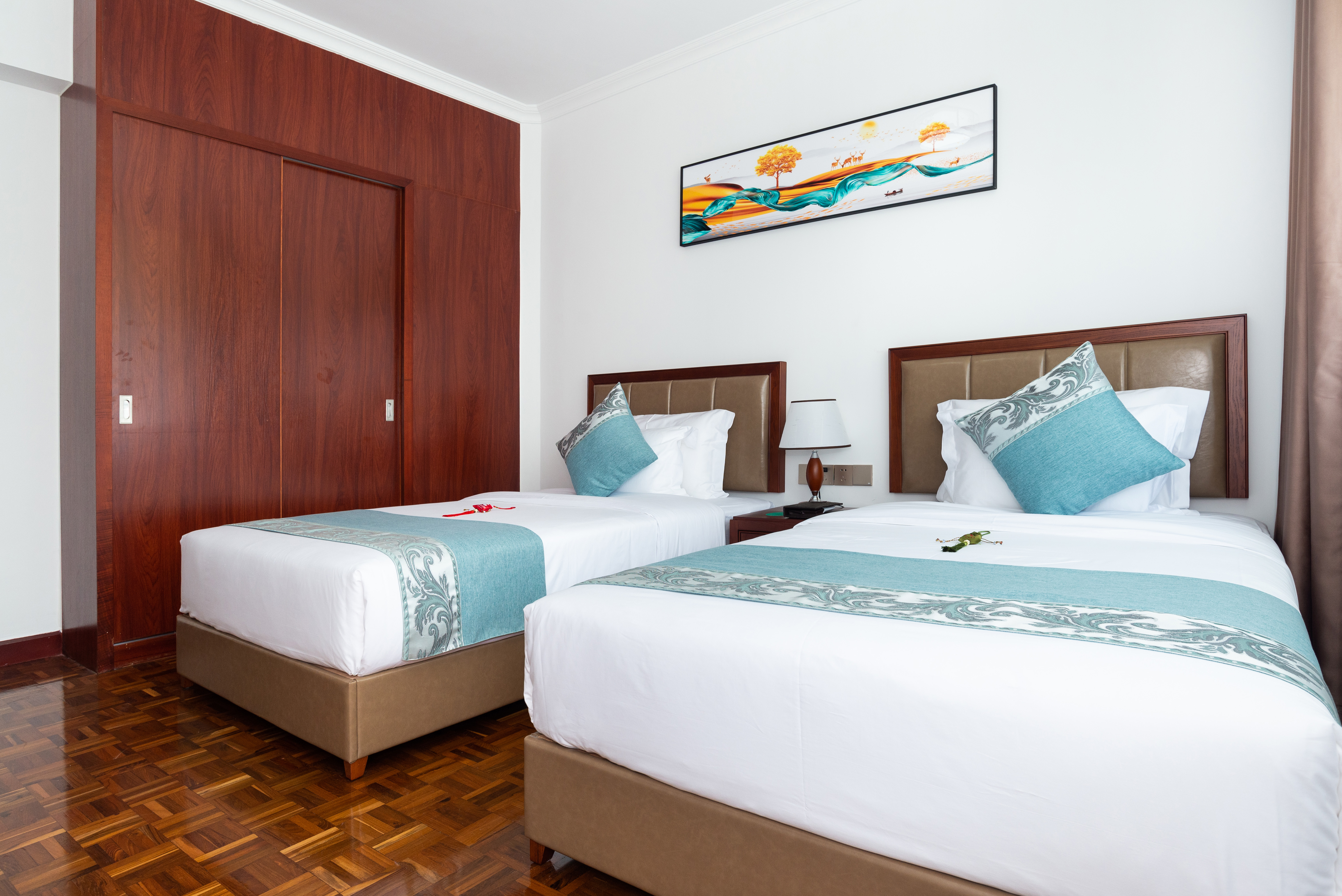 尚雅二房一厅三床套房