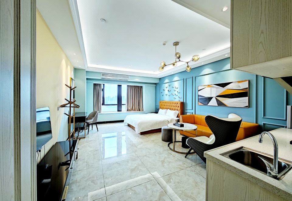 轻奢简约大床房-洗衣机+冰箱+高速吹风机