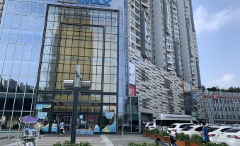 Only Boutique Apartment (Wanda Plaza Branch)