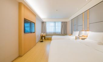 Ji Hotel (Chengdu Taikoo Li Binjiang Road)