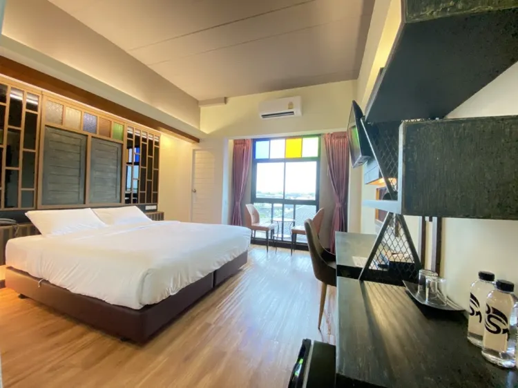 ห้องสแตนดาร์ด เตียงใหญ่ 1 เตียง