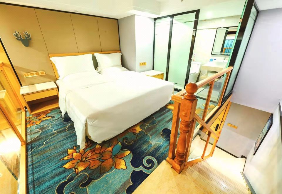 Superior Loft (Double Bed)