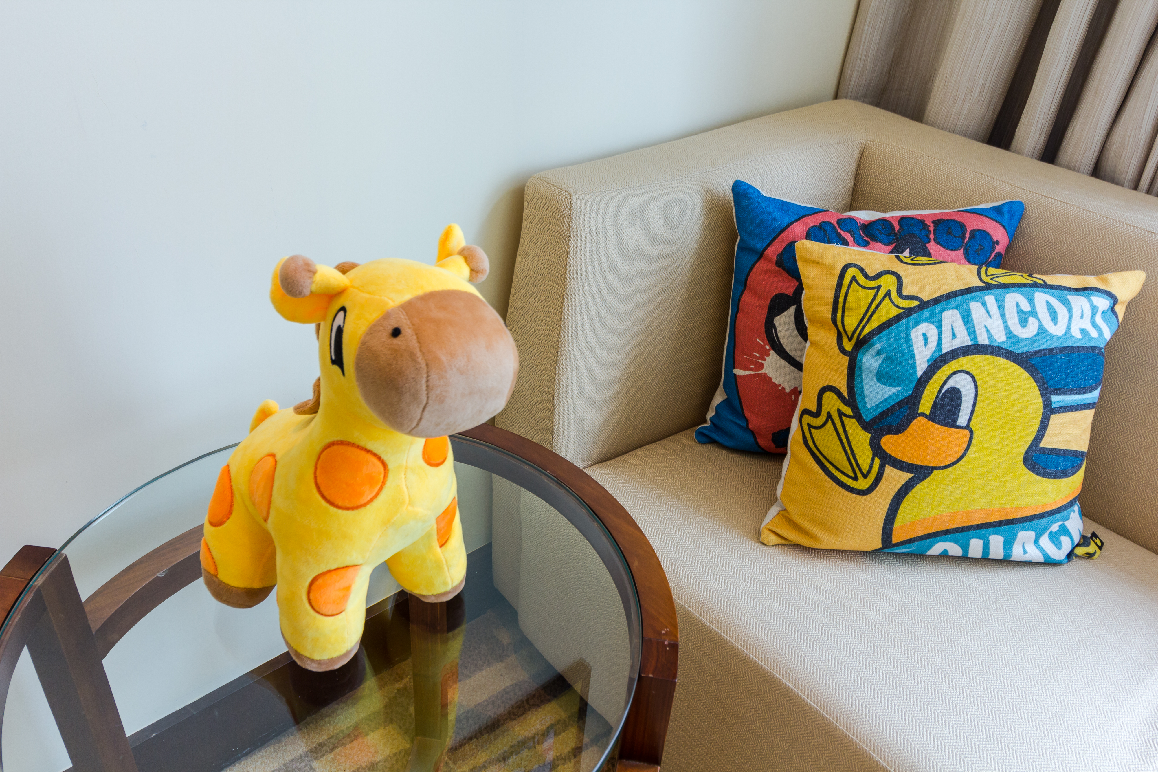 小黄鸭主题海景大床房