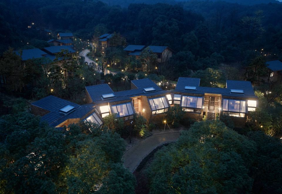 Hangzhou SENBO Nature Park and ResortStary Sky Suite