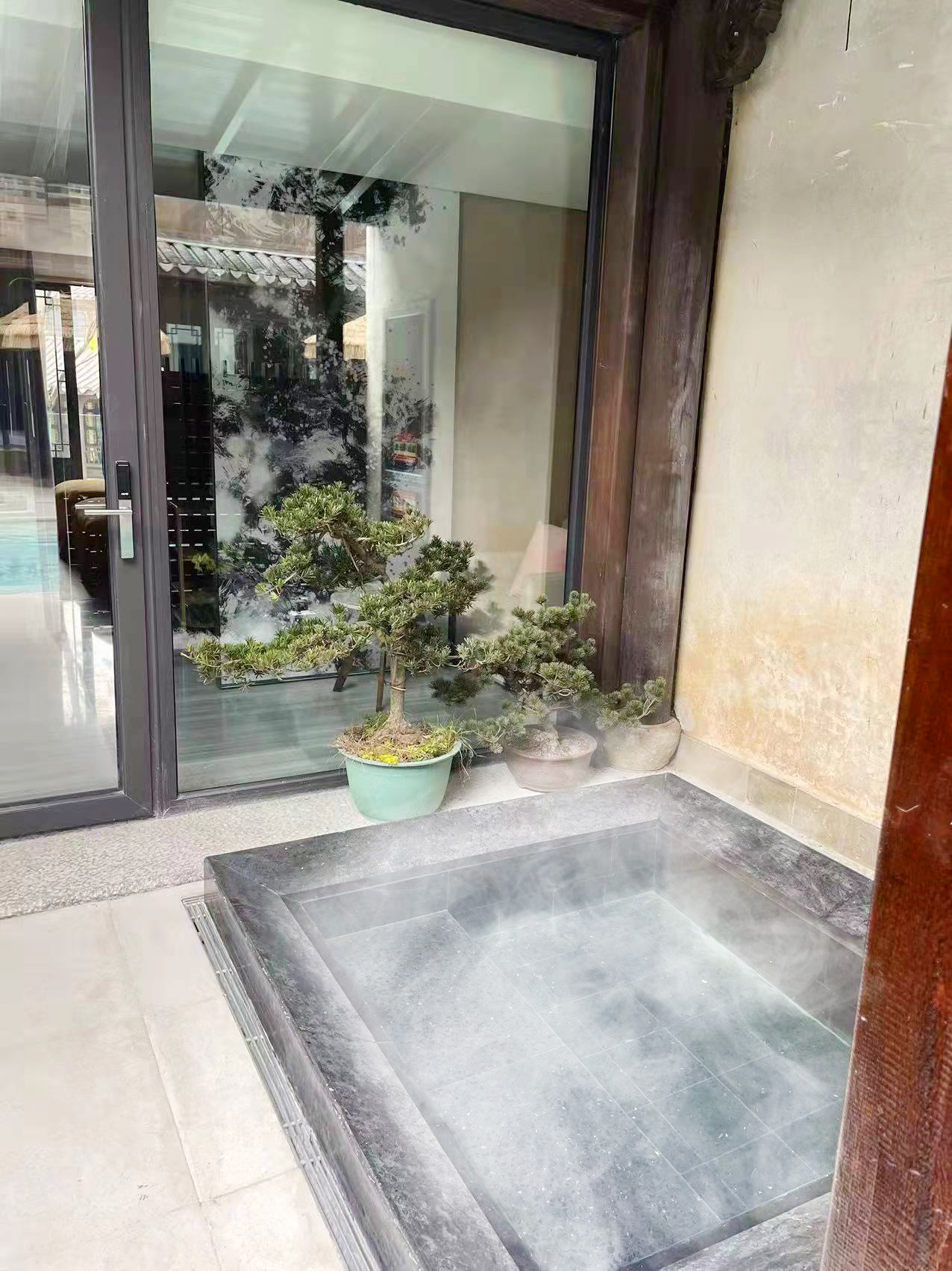 河景庭院恒温私汤双床房